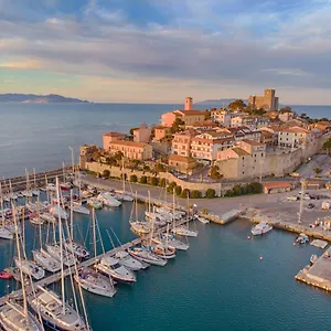 https://loft-nel-centro-storico-di-talamone.it-tuscanyhotel.com